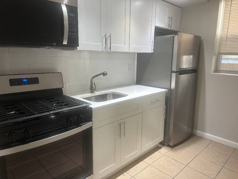 Apartment for rent at 184 Fairview Ave #A2, Jersey City, NJ 07304