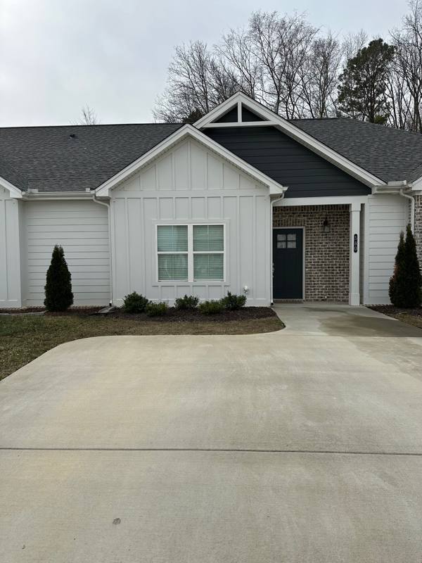 Townhouse for rent at 580 Bellingham Dr, Cleveland, TN 37312