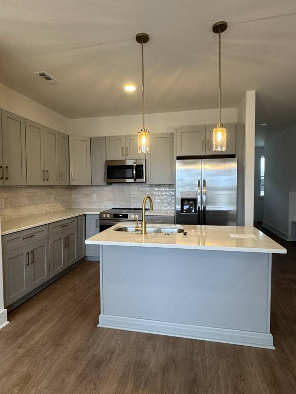 Townhouse for rent at 107 High Park Circle, Lebanon, TN 37090