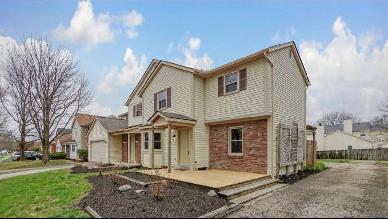 Apartment for rent at 1771 Hightower Dr, Columbus, OH 43235