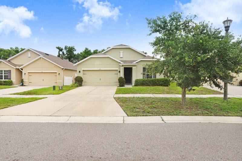 House for rent at 6866 Wagon Trail St, Zephyrhills, FL 33541