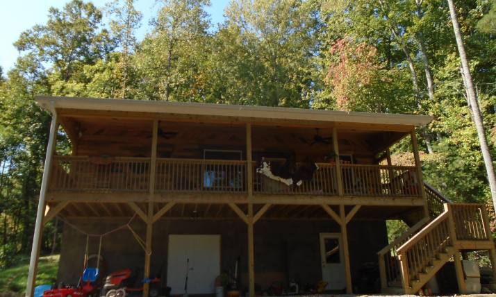 House for rent at 156 Walnut Heights Lane, Hendersonville, NC 28739
