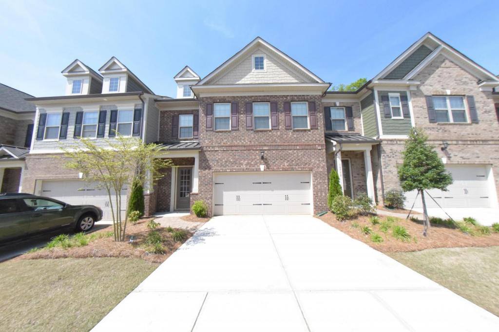 Townhouse for rent at 10714 Campbell Commons Way, Charlotte, NC 28277