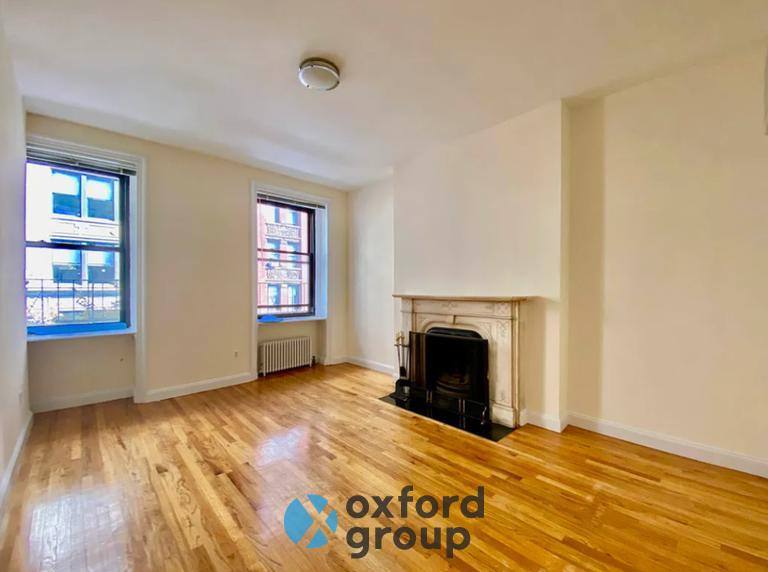 Apartment for rent at 125 E 24th St #4E, New York, NY 10010