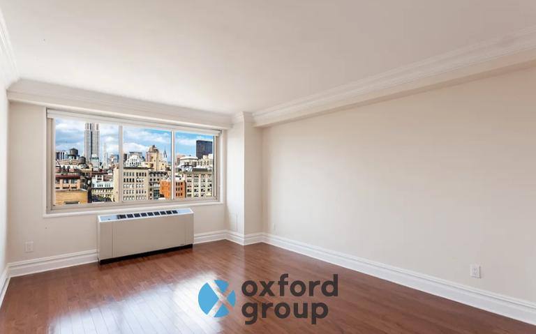 Apartment for rent at 52 W 14th St #7R, New York, NY 10011