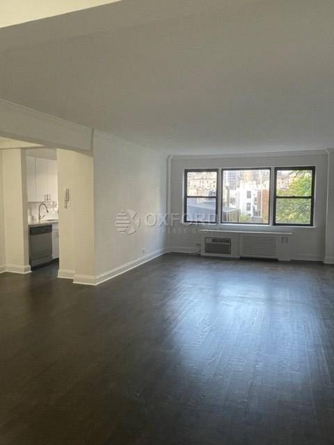 Apartment for rent at 20 Beekman Place #7A, New York, NY 10022