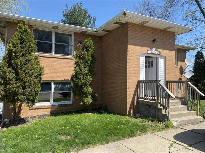 Apartment for rent at 141 Pikeview Rd #4, Weirton, WV 26062