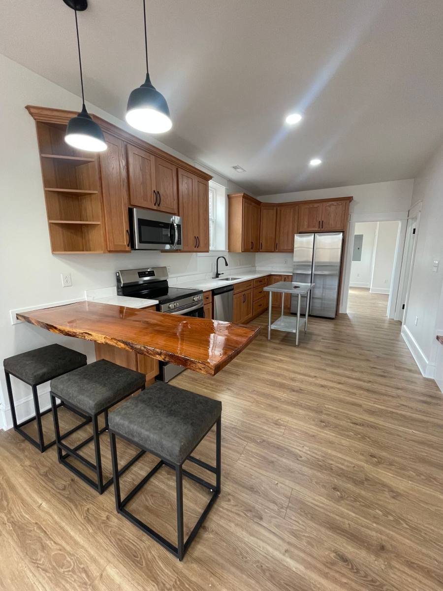 Apartment for rent at 216 N Main St, Farmville, VA 23901