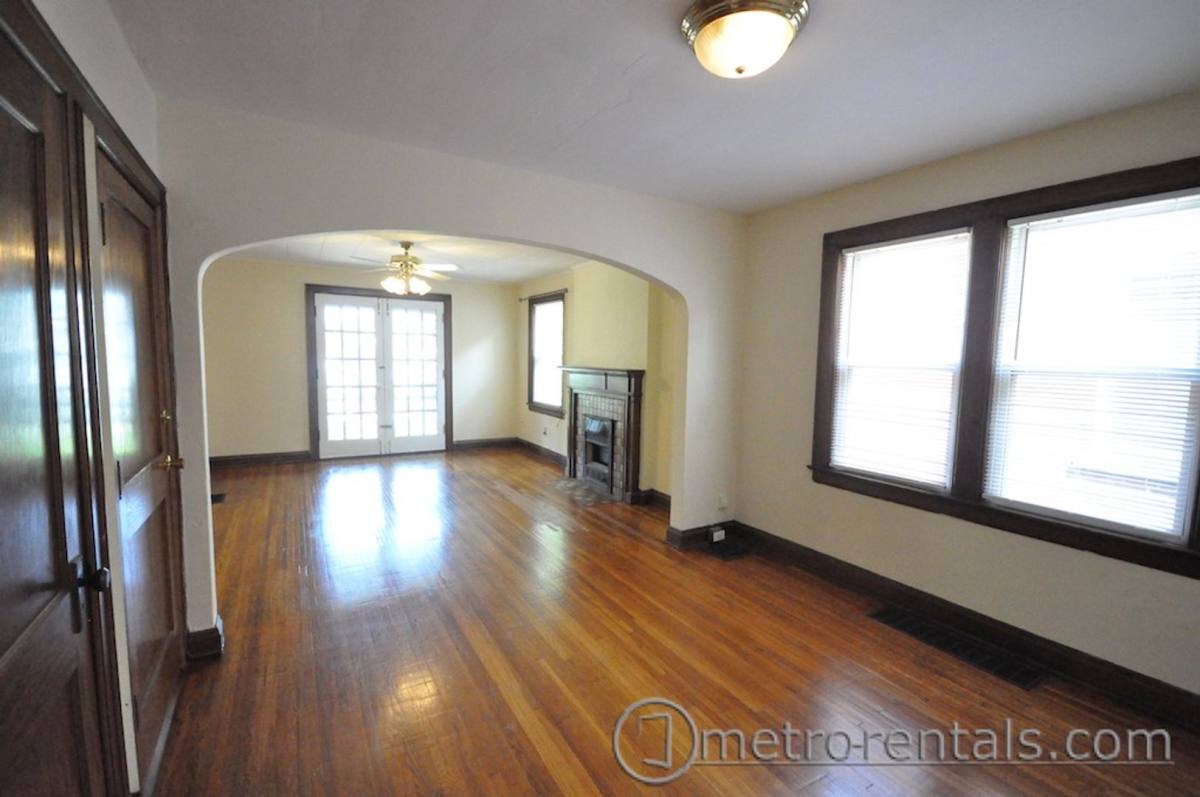 Apartment for rent at 2621 Indianola Ave, Columbus, OH 43202
