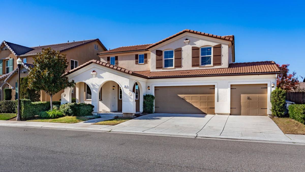 House for rent at 788 Blackwood Ave, Clovis, CA 93619