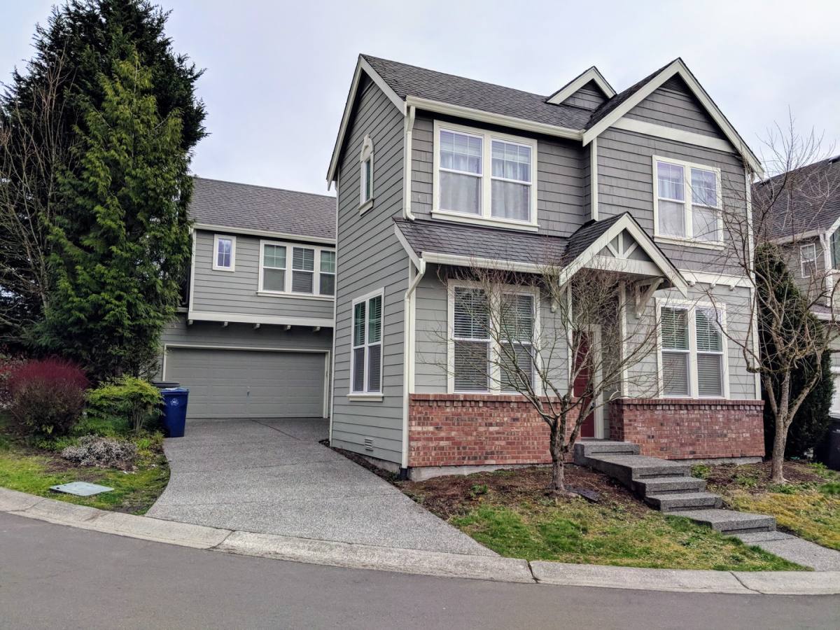 House for rent at 13858 130th Place NE, Kirkland, WA 98034