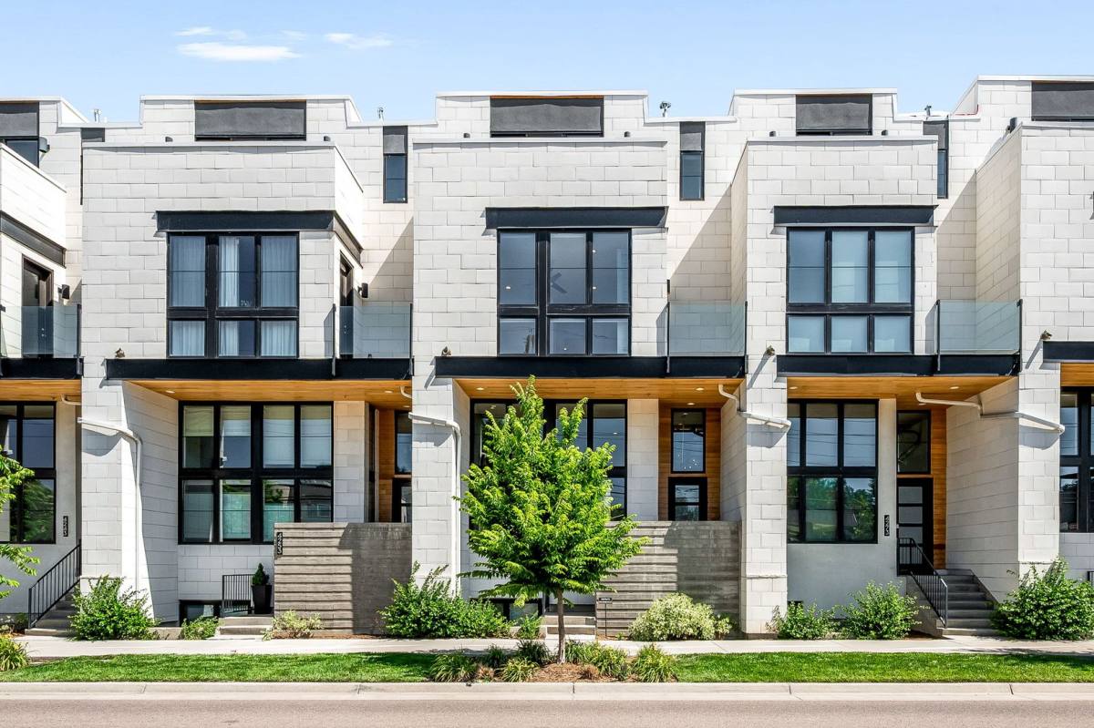 Townhouse for rent at 4263 E 8th Ave, Denver, CO 80220