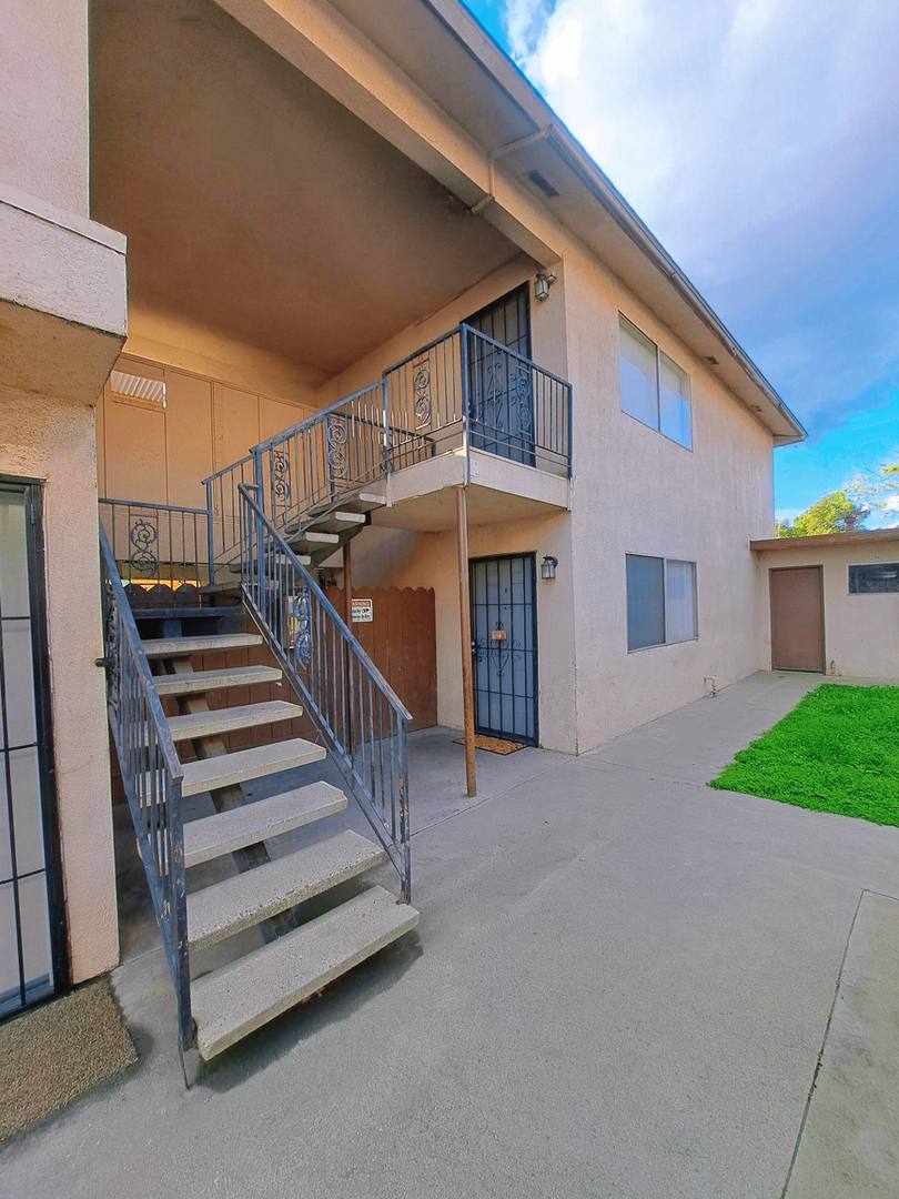Apartment for rent at 1505 E Yale Ave, Fresno, CA 93704