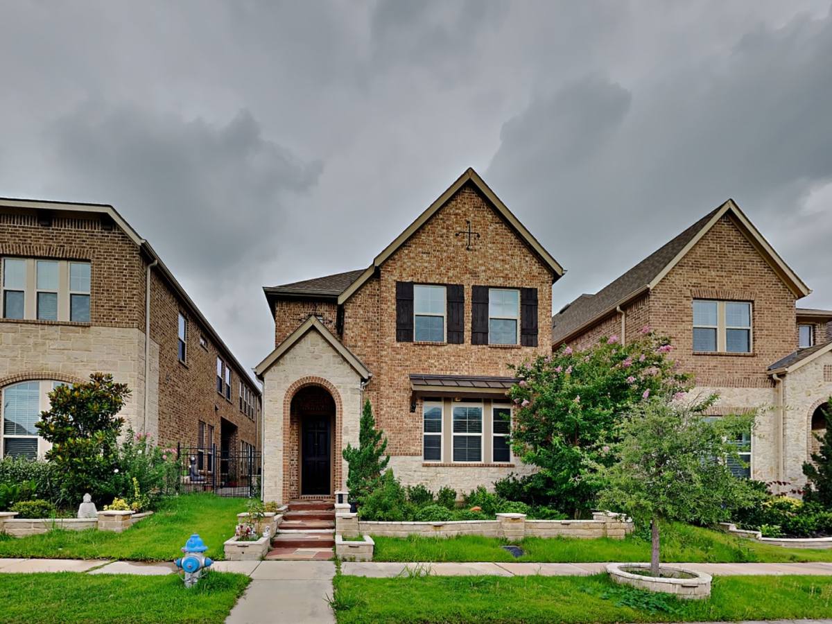 House for rent at 6761 Prospect Way, Irving, TX 75063