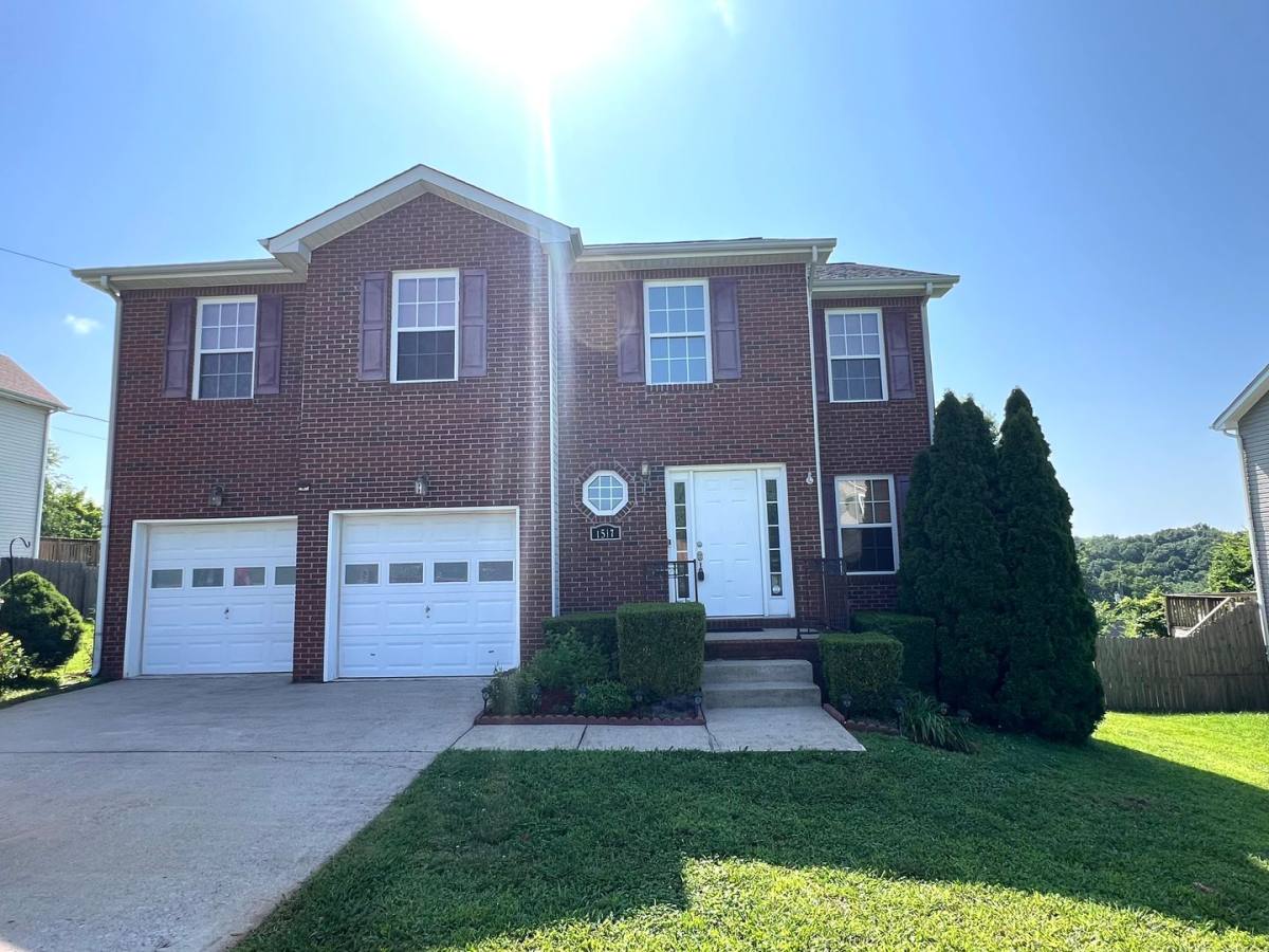 House for rent at 1517 Buchanon Dr, Clarksville, TN 37042