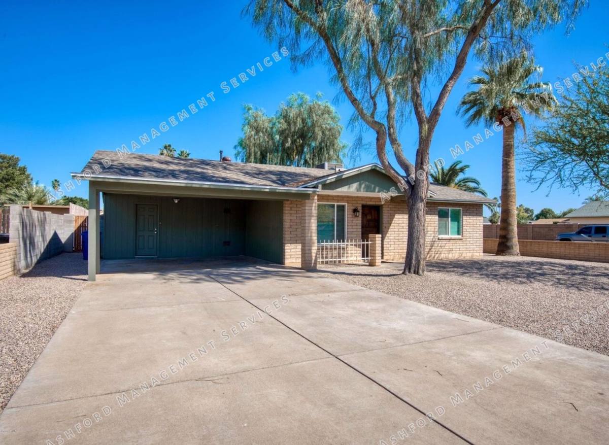 House for rent at 5825 S College Ave, Tempe, AZ 85283