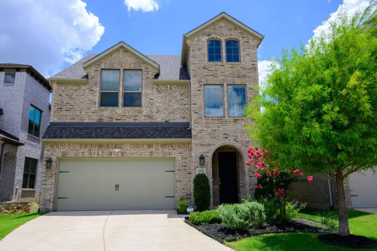 House for rent at 4540 Refugio Dr, Plano, TX 75024