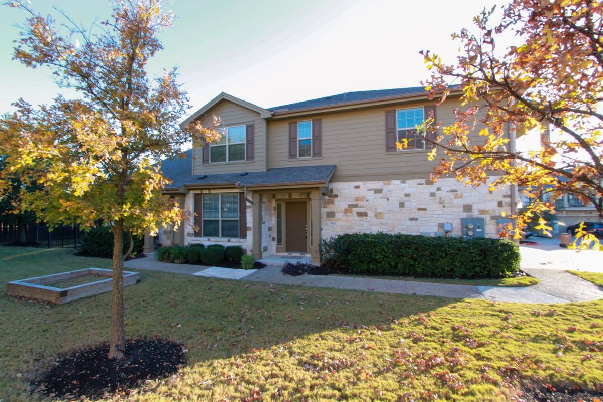 Condo for rent at 3101 Davis Lane, Austin, TX 78748