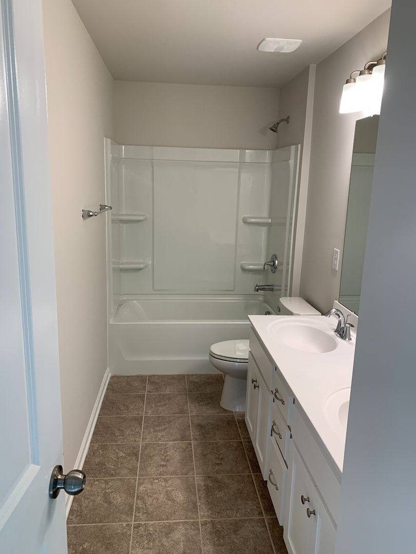 House for rent at 17212 Snug Harbor Dr, Charlotte, NC 28273