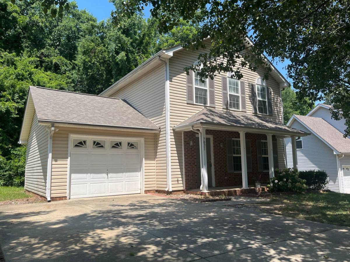 House for rent at 7031 Rumple Rd, Charlotte, NC 28262
