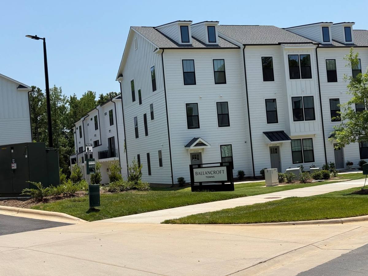 Townhouse for rent at 13009 Moon Rd, Charlotte, NC 28277