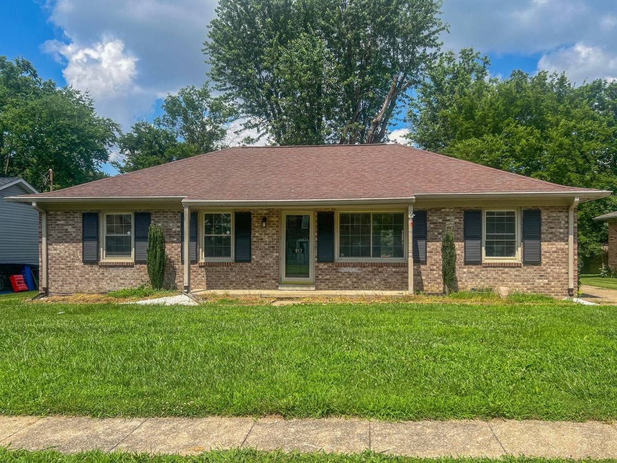 House for rent at 917 Springmont Dr, Hopkinsville, KY 42240