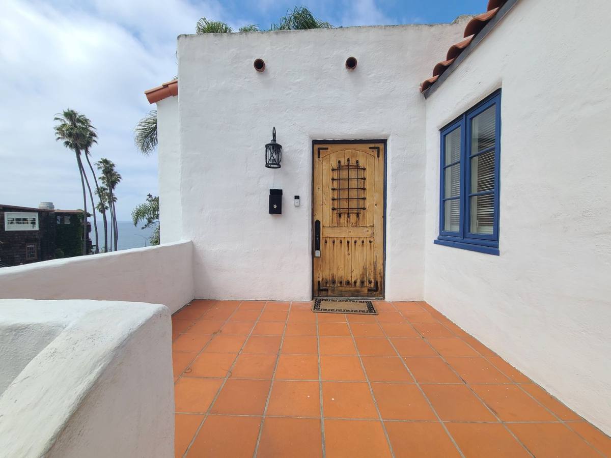 House for rent at 1303 Cave St, La Jolla, CA 92037