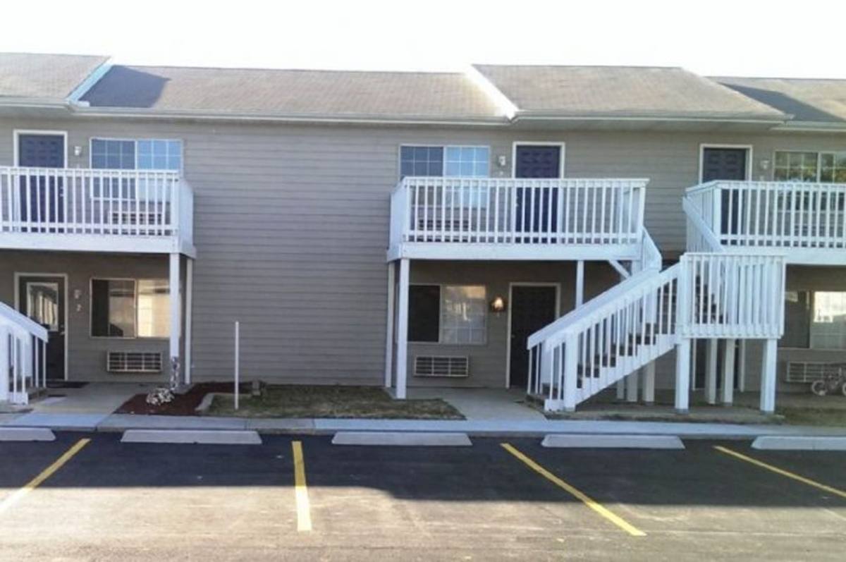 Apartment for rent at 2434 W 24th Terrace, Lawrence, KS 66047