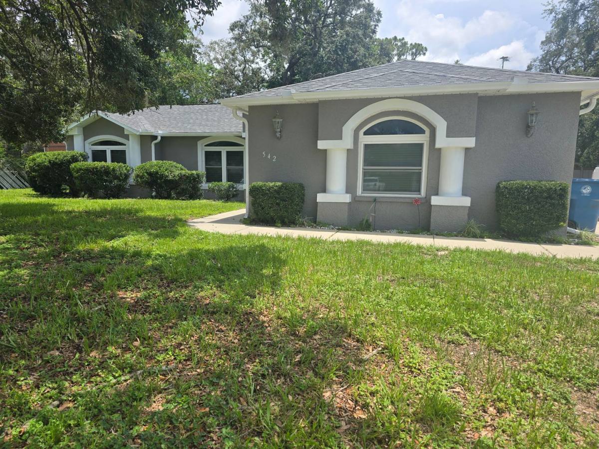 Apartment for rent at 542 Fairbanks Rd, Spring Hill, FL 34608