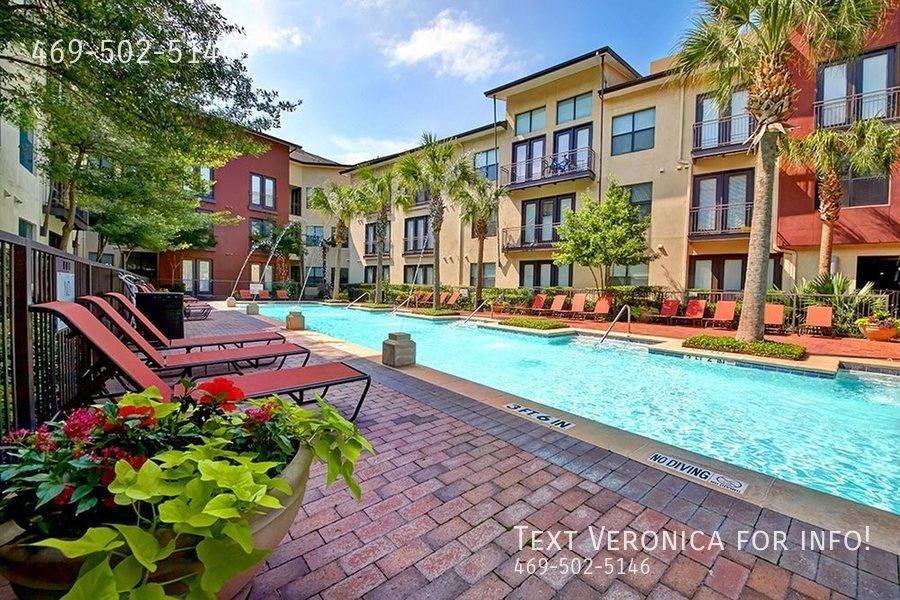 Apartment for rent at 2819 N Fitzhugh Ave, Dallas, TX 75204