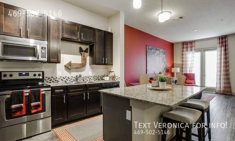 Apartment for rent at 900 Matisse Dr, Fort Worth, TX 76107