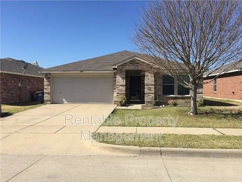 House for rent at 16109 Kiva Court, Justin, TX 76247