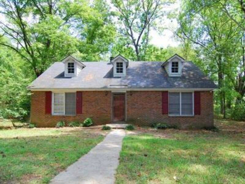 House for rent at 5812 Wescott Rd, Columbia, SC 29212