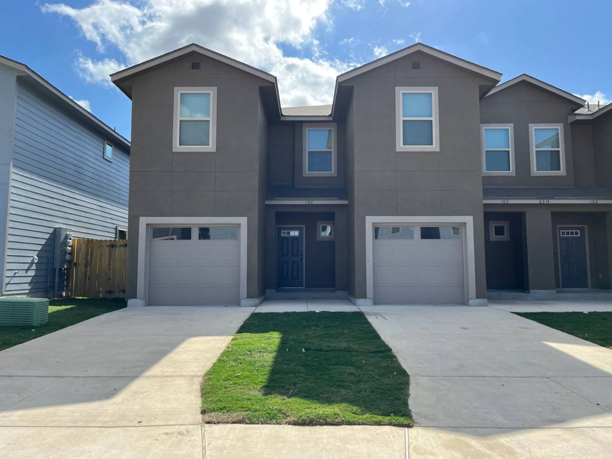 Townhouse for rent at 6314 Luglio Lane, San Antonio, TX 78233