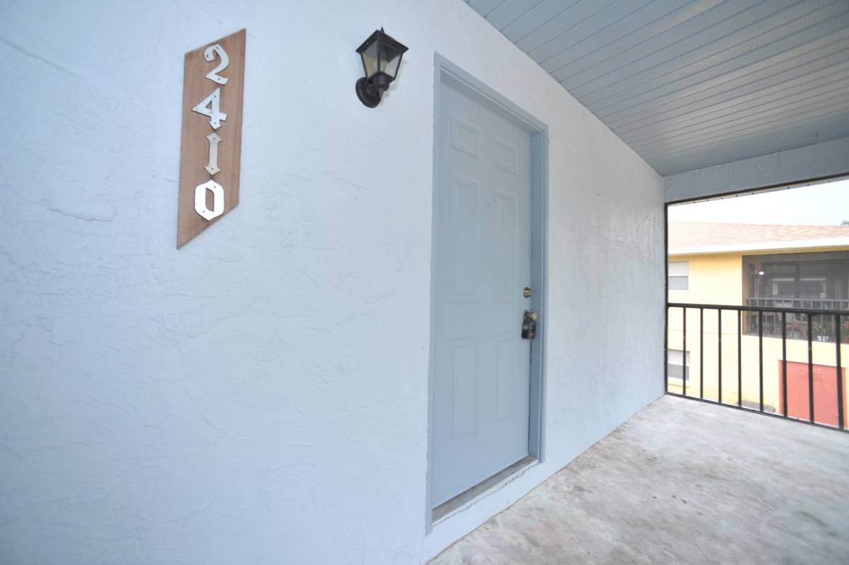 House for rent at 2410 Fox Hollow Dr, Titusville, FL 32796