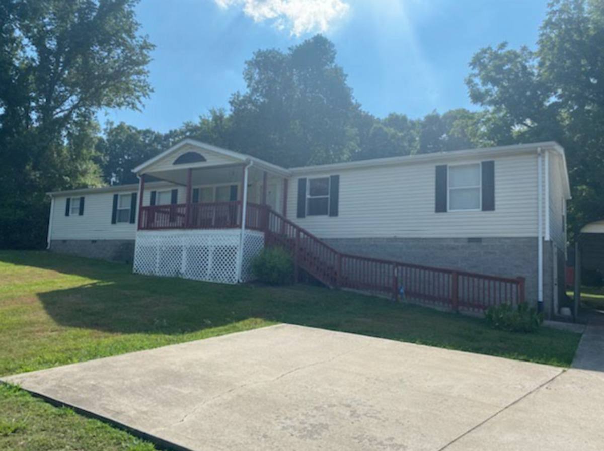 House for rent at 1970 Cumberland Heights Rd, Clarksville, TN 37040