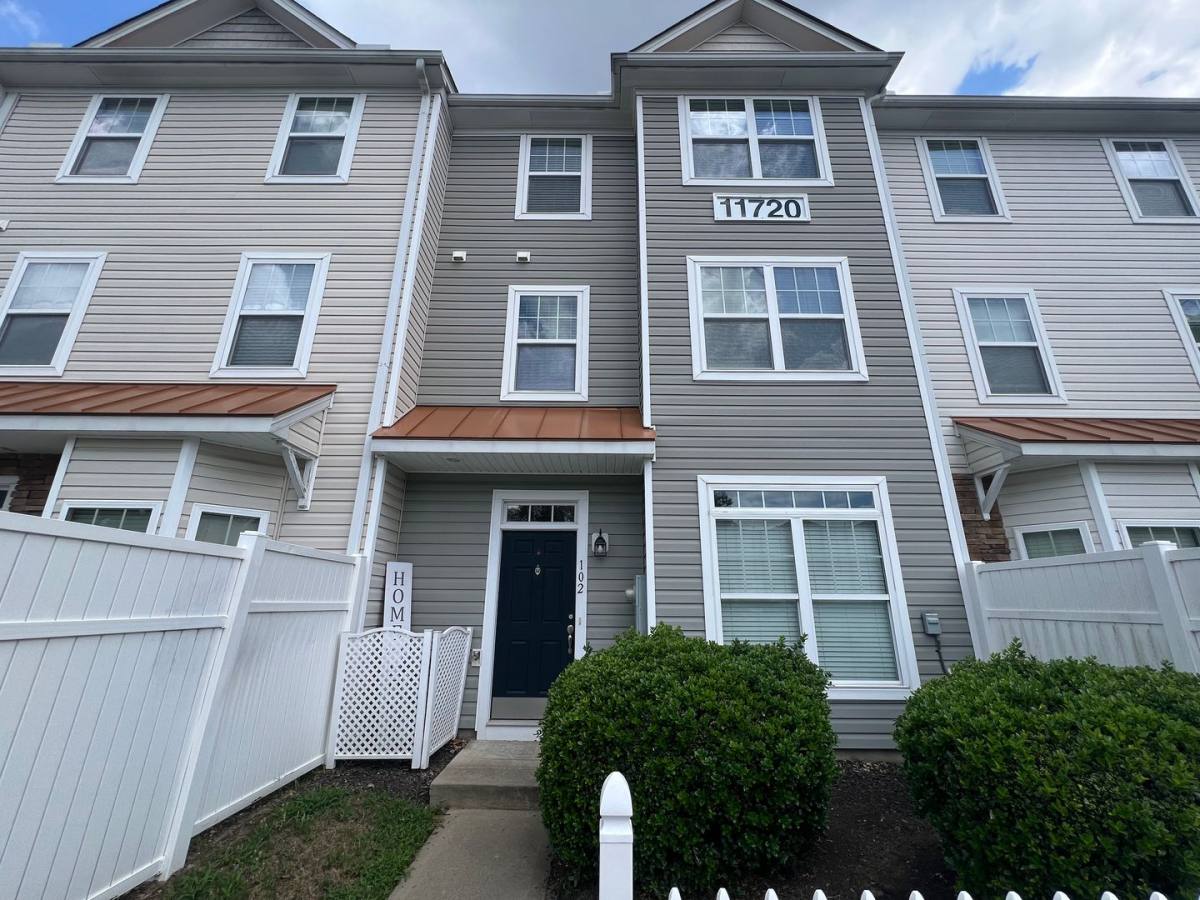 Townhouse for rent at 11720 Coppergate Dr #102, Raleigh, NC 27614