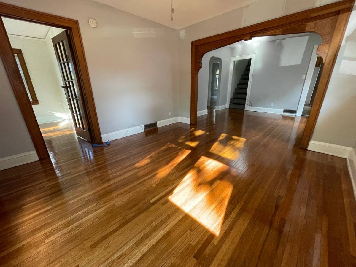 House for rent at 1010 12th Ave SE, Minneapolis, MN 55414