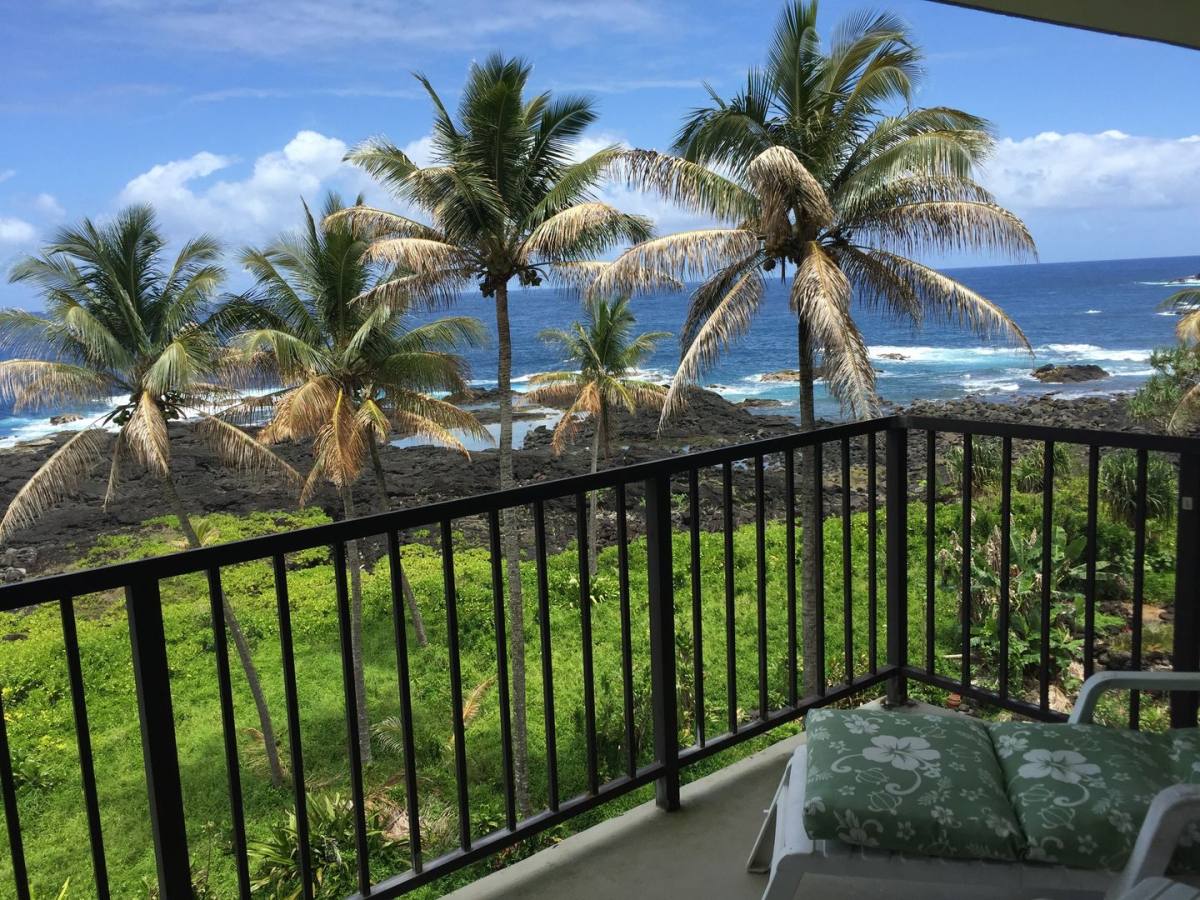 Condo for rent at 2405 Kalaniana'ole St, Hilo, HI 96720