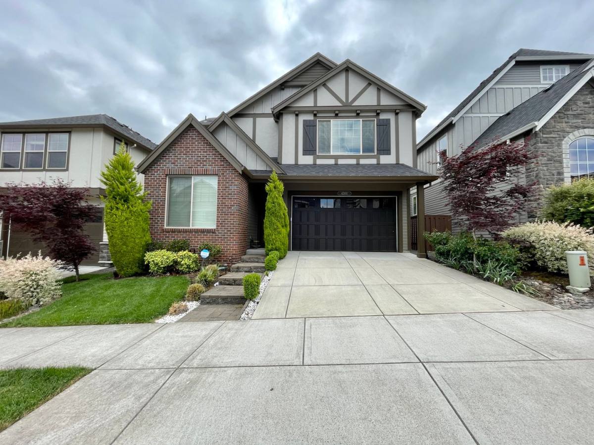 House for rent at 4300 NW Ashbrook Dr, Portland, OR 97229