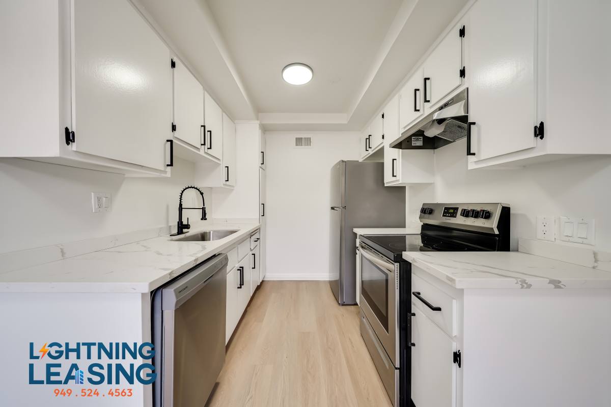 Apartment for rent at 14632 Magnolia #204D, Sherman Oaks, CA 91403