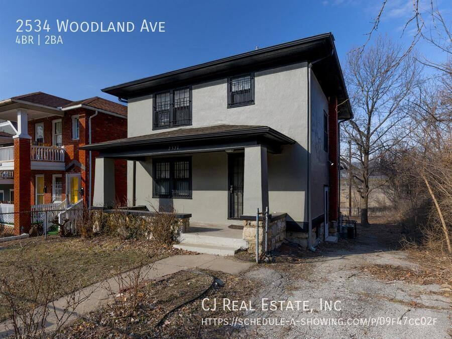 House for rent at 2534 Woodland Ave, Kansas City, MO 64108