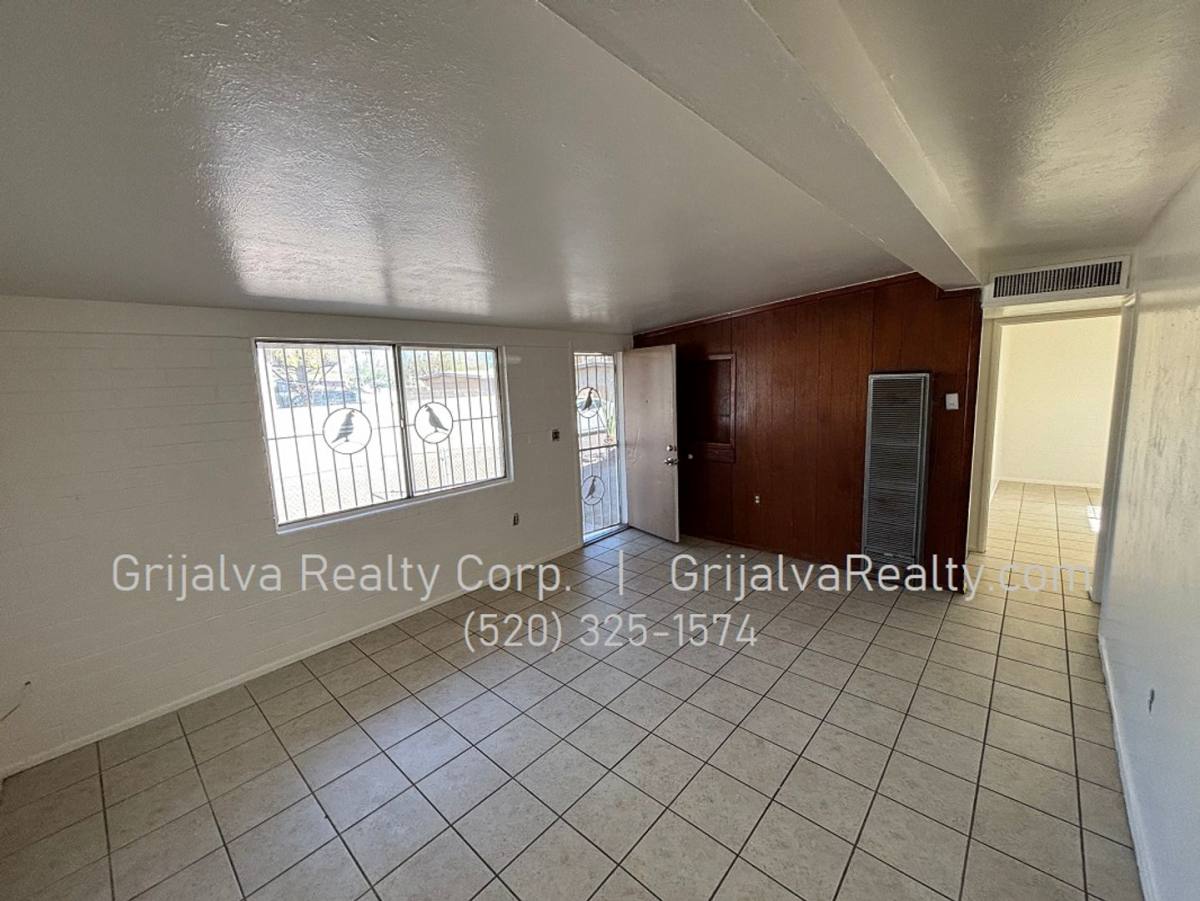 Apartment for rent at 5822 E 24th St, Tucson, AZ 85711