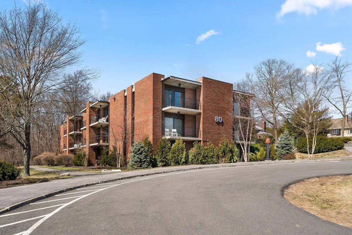 Apartment for rent at 80 Herrick St, Beverly, MA 01915