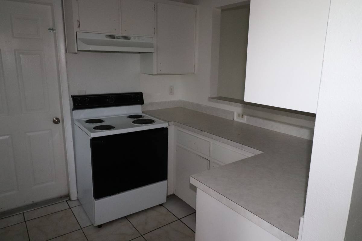 Apartment for rent at 727 Lucaya Dr, Kissimmee, FL 34758