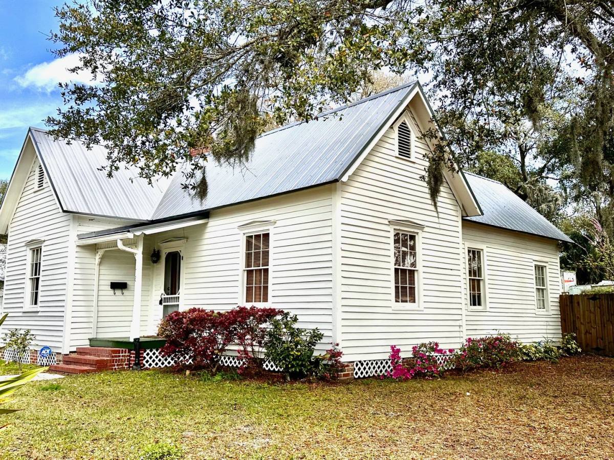 House for rent at 430 S 7th St, Fernandina Beach, FL 32034