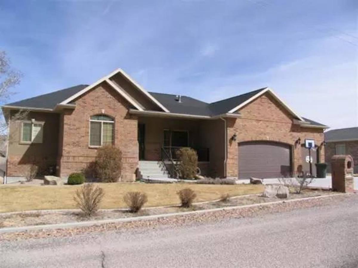House for rent at 2561 N Fairway Lane, Helper, UT 84526