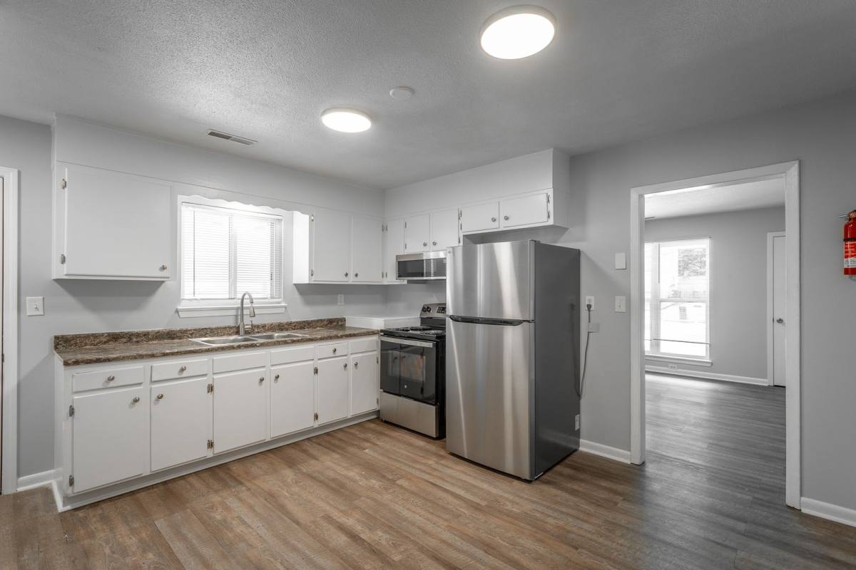 Apartment for rent at 3339 Pinewood Ave, Chattanooga, TN 37411