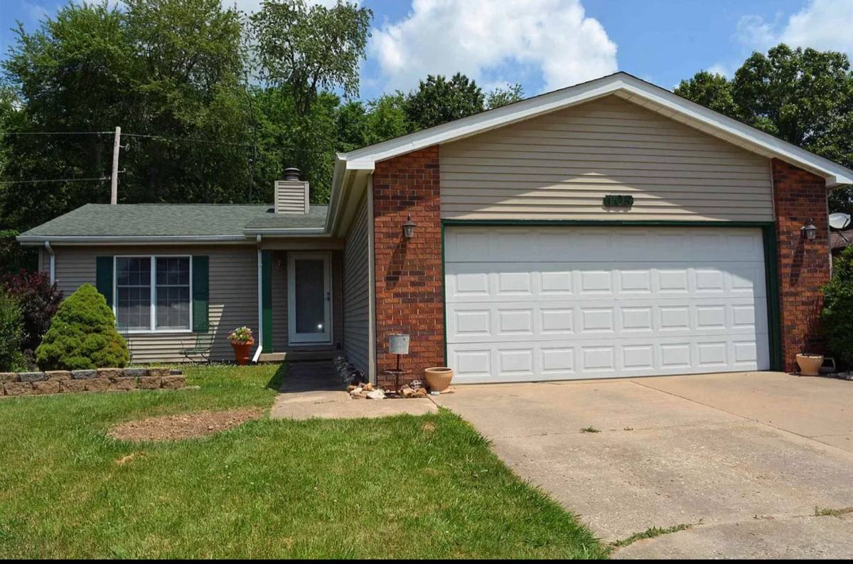 House for rent at 105 Buckhorn Dr, Springfield, IL 62707