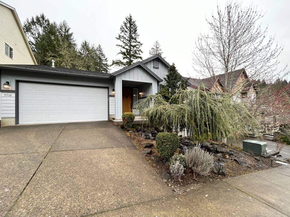 House for rent at 5710 NW 126th Terrace, Portland, OR 97229